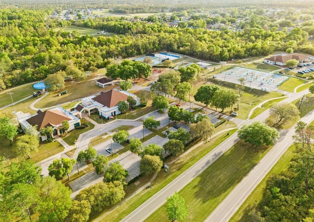 2717 Southwest 140th Loop Ocala, FL 34473 - Photo 38 of 40 an aerial view of residential houses with outdoor space
