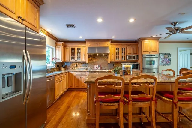 $2,495,000 | 2317 Northeast 28th Court, Lighthouse Point, FL 33064