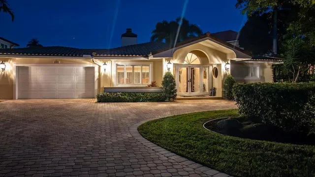 $2,495,000 | 2317 Northeast 28th Court, Lighthouse Point, FL 33064