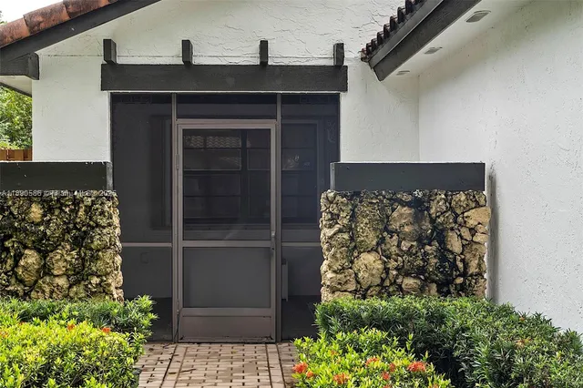 $4,000 | 2330 Dover, Weston, FL 33326