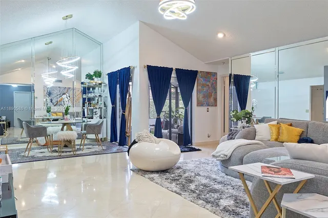 $4,000 | 2330 Dover, Weston, FL 33326