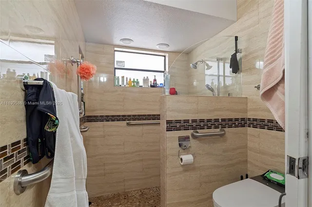 $4,000 | 2330 Dover, Weston, FL 33326