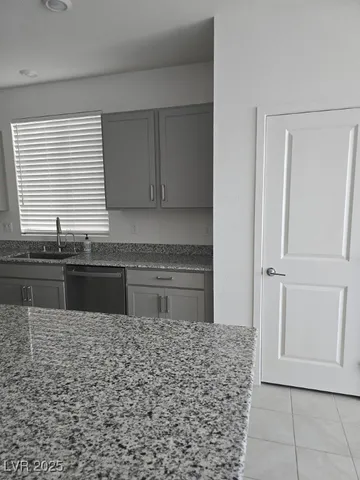 $2,640 | 7088 Onyx Mound Street, Las Vegas, NV 89148