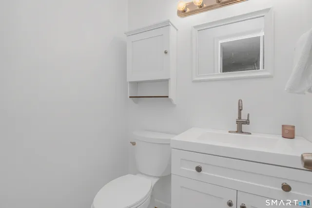 $349,900 | 32 Conestoga Way, Unit 32, Glastonbury, CT 06033