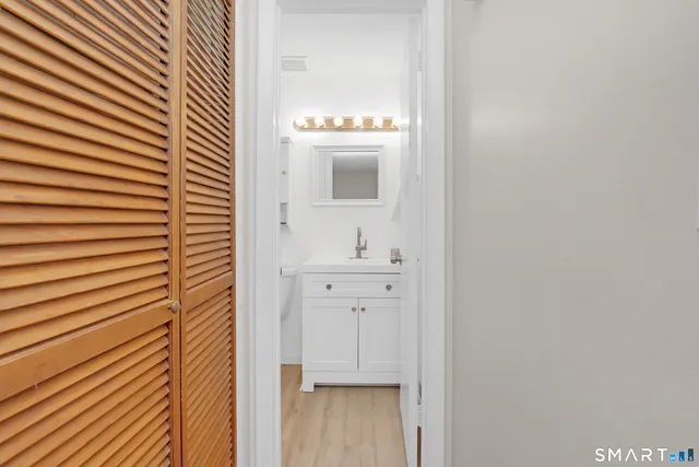 $349,900 | 32 Conestoga Way, Unit 32, Glastonbury, CT 06033