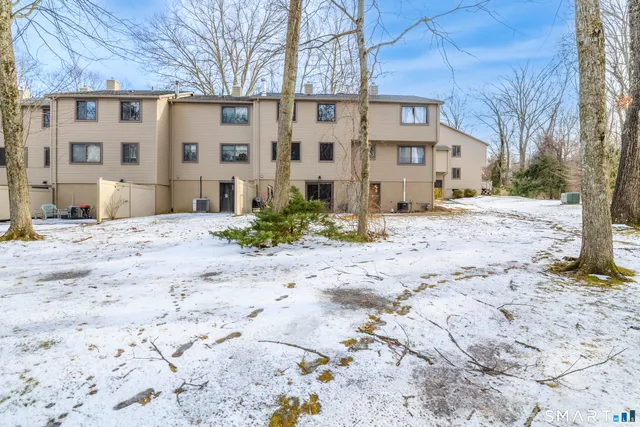 $349,900 | 32 Conestoga Way, Unit 32, Glastonbury, CT 06033