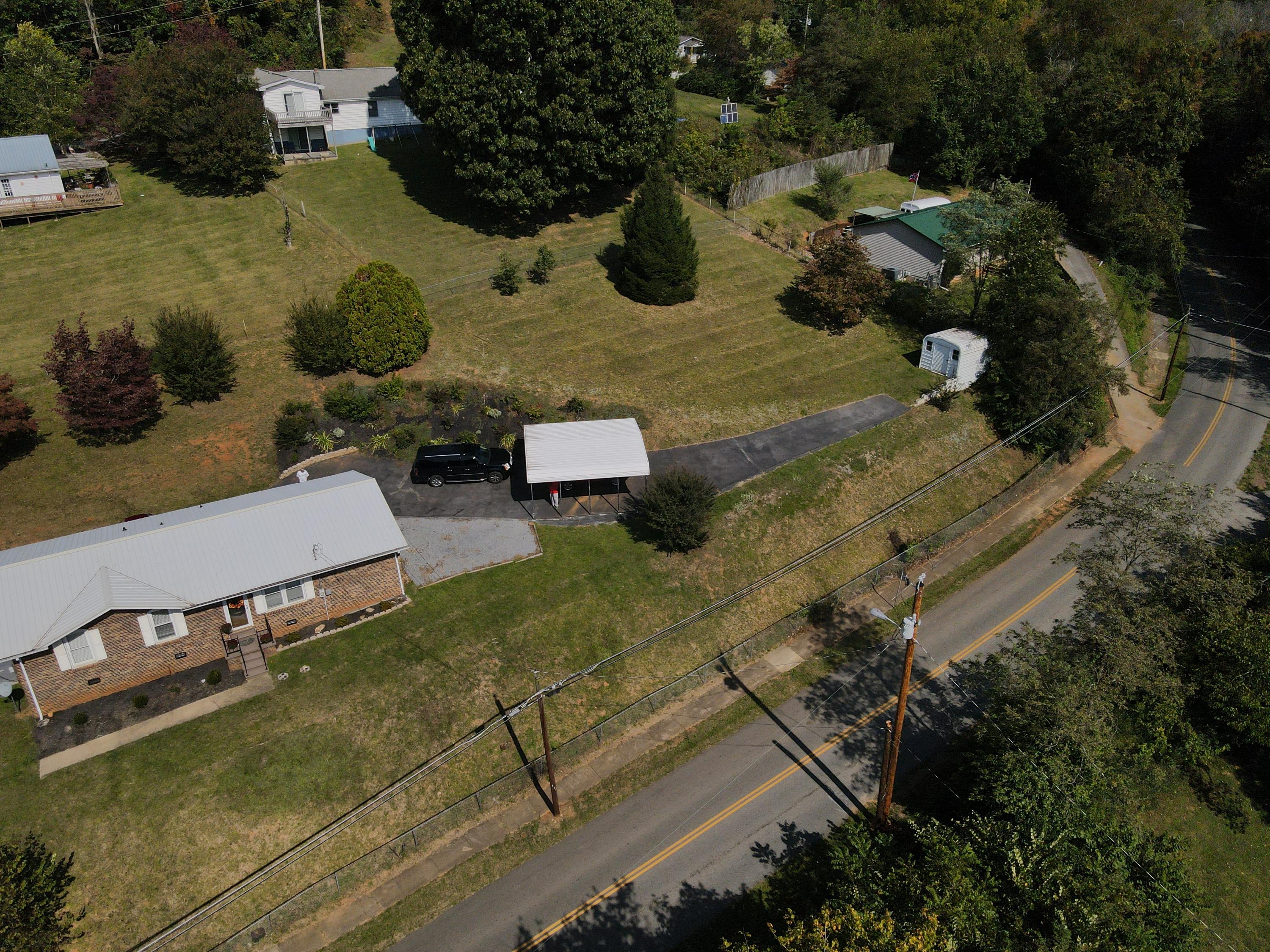 1517 Siam Road Elizabethton, TN 37643 - Photo 8 of 64 DJI_0534