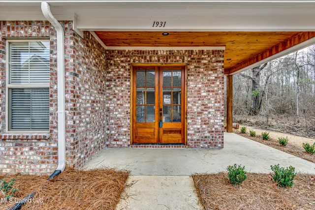 $399,900 | 1931 Freedom Ring Drive, Brandon, MS 39047