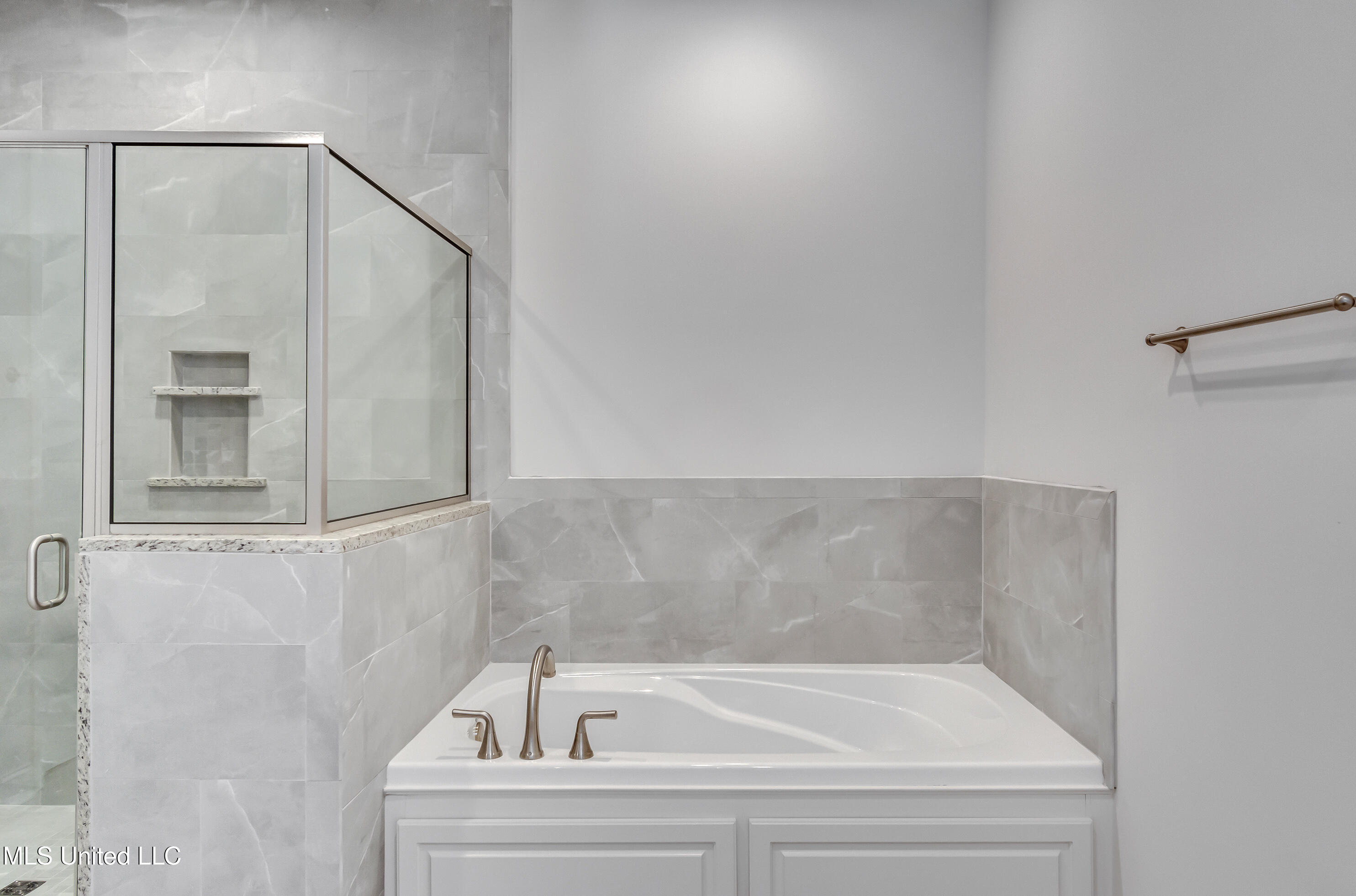 1931 Freedom Ring Drive Brandon, MS 39047 - Photo 36 of 42 1931 Freedom Ring-40