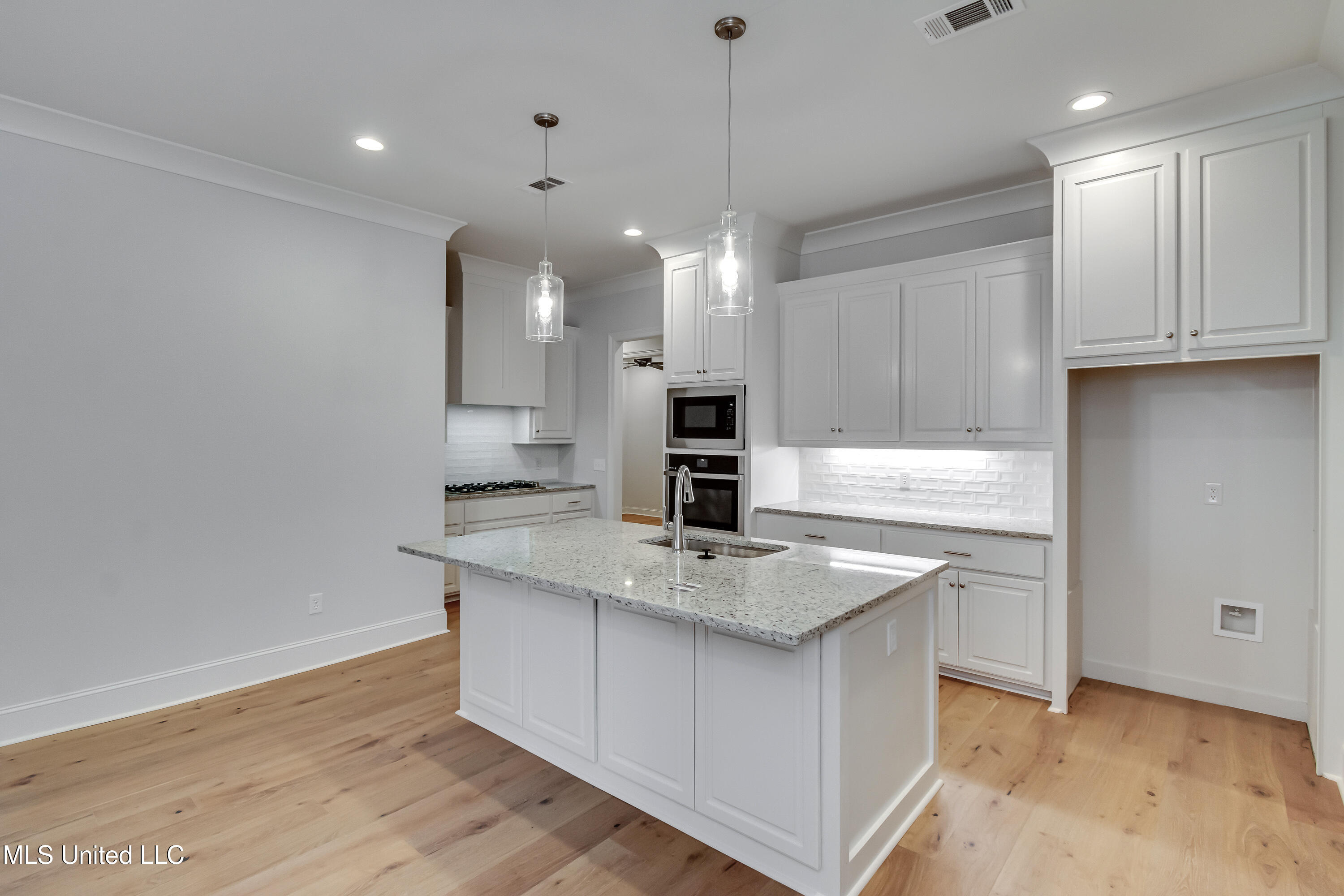 1931 Freedom Ring Drive Brandon, MS 39047 - Photo 10 of 42 1931 Freedom Ring-14