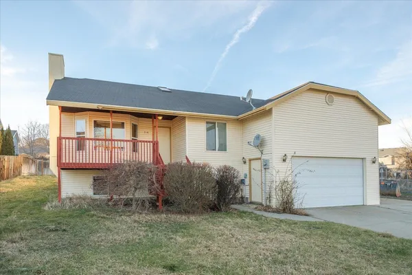 $415,000 | 716 North 8th Street, Cheney, WA 99004