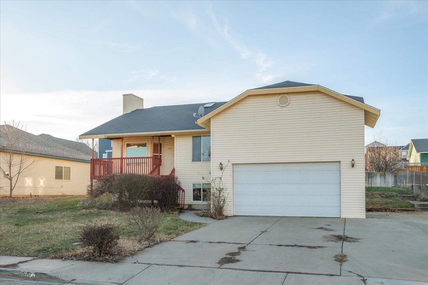 716 North 8th Street Cheney, WA 99004 - Photo 3 of 48