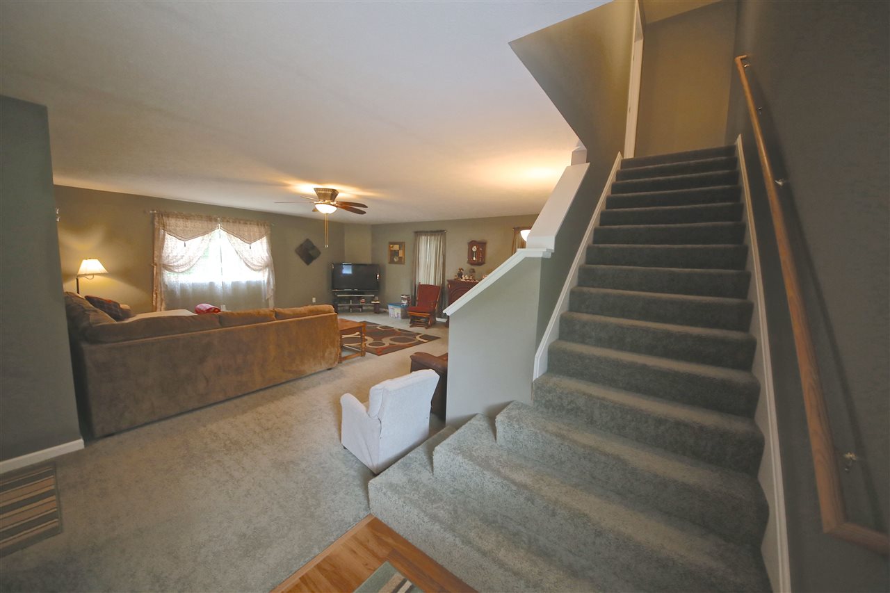 7090 West May Road Bloomington, IN 47403 - Photo 9 of 30