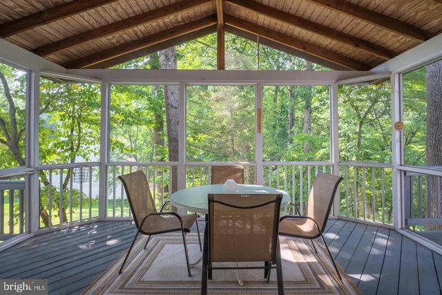 $929,900 | 6913 Annabel Court, Columbia, MD 21044