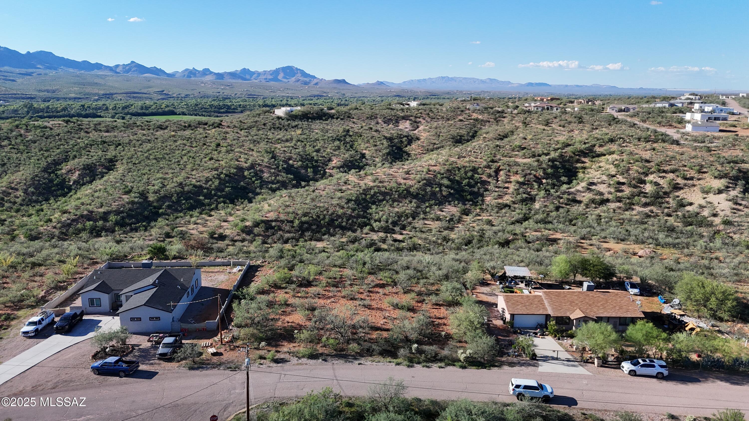 146 Camino Rumano, Unit 55 Rio Rico, AZ 85648 - Photo 2 of 11