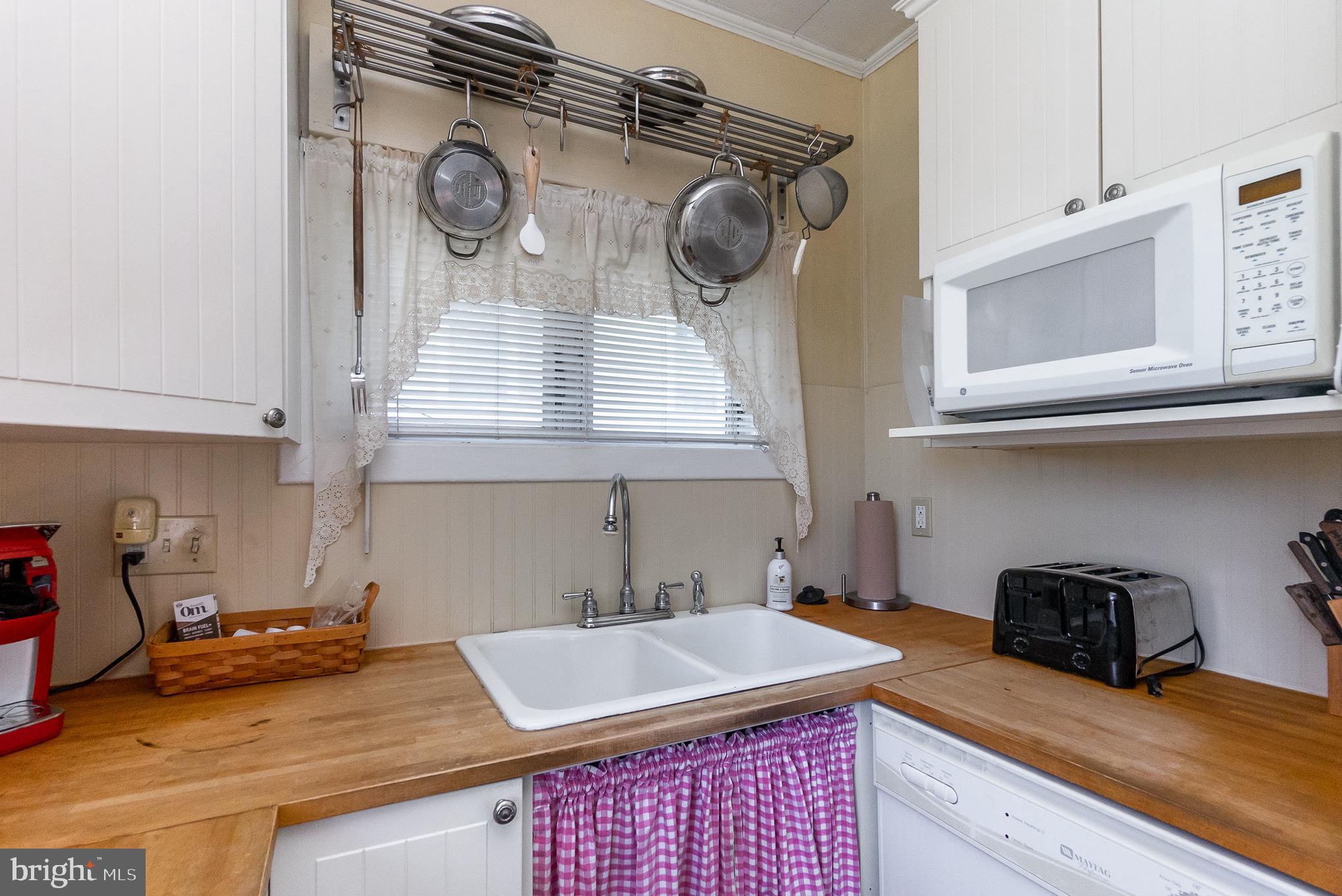 7012 River Drive Road Sparrows Point, MD 21219 - Photo 14 of 32