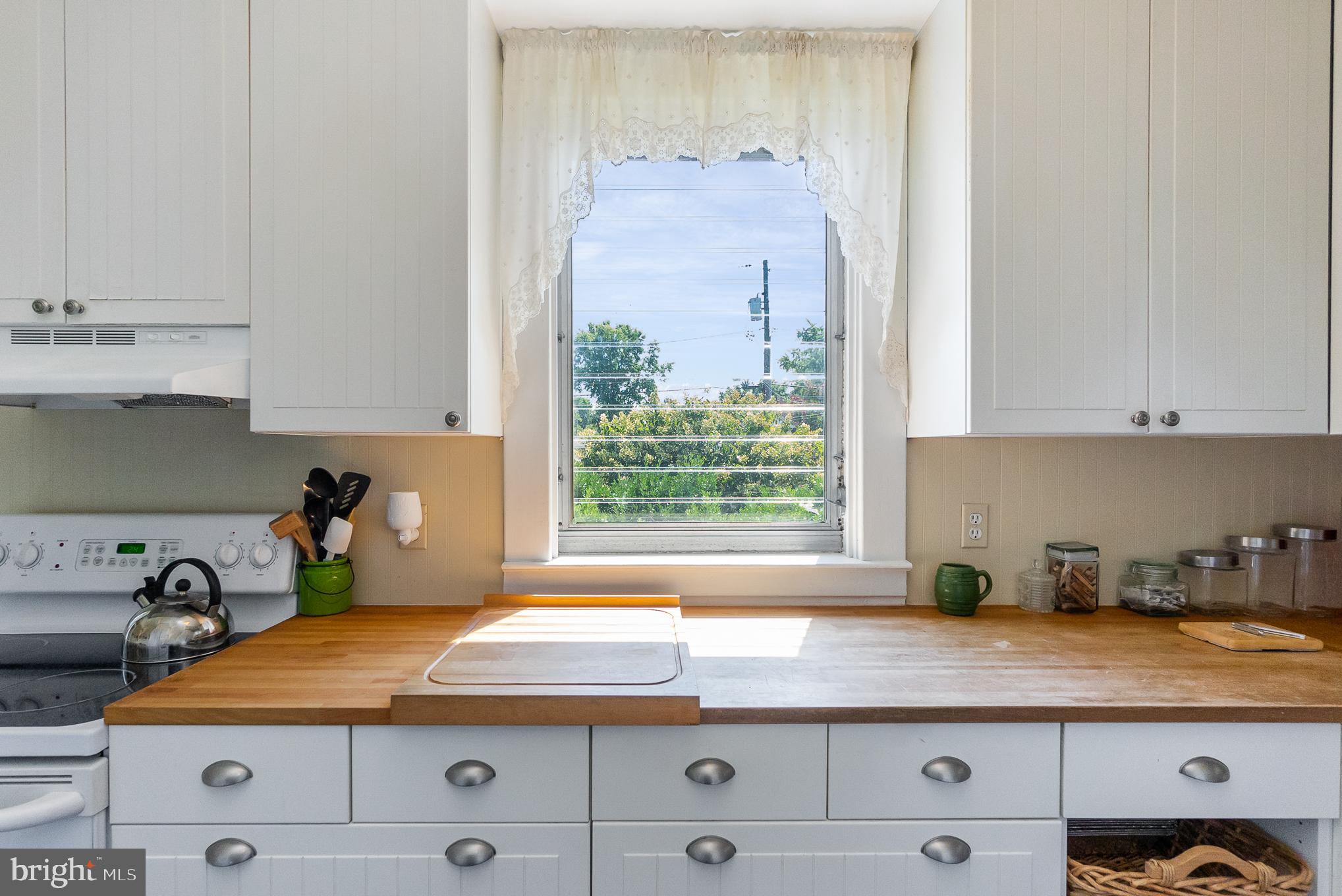 7012 River Drive Road Sparrows Point, MD 21219 - Photo 15 of 32