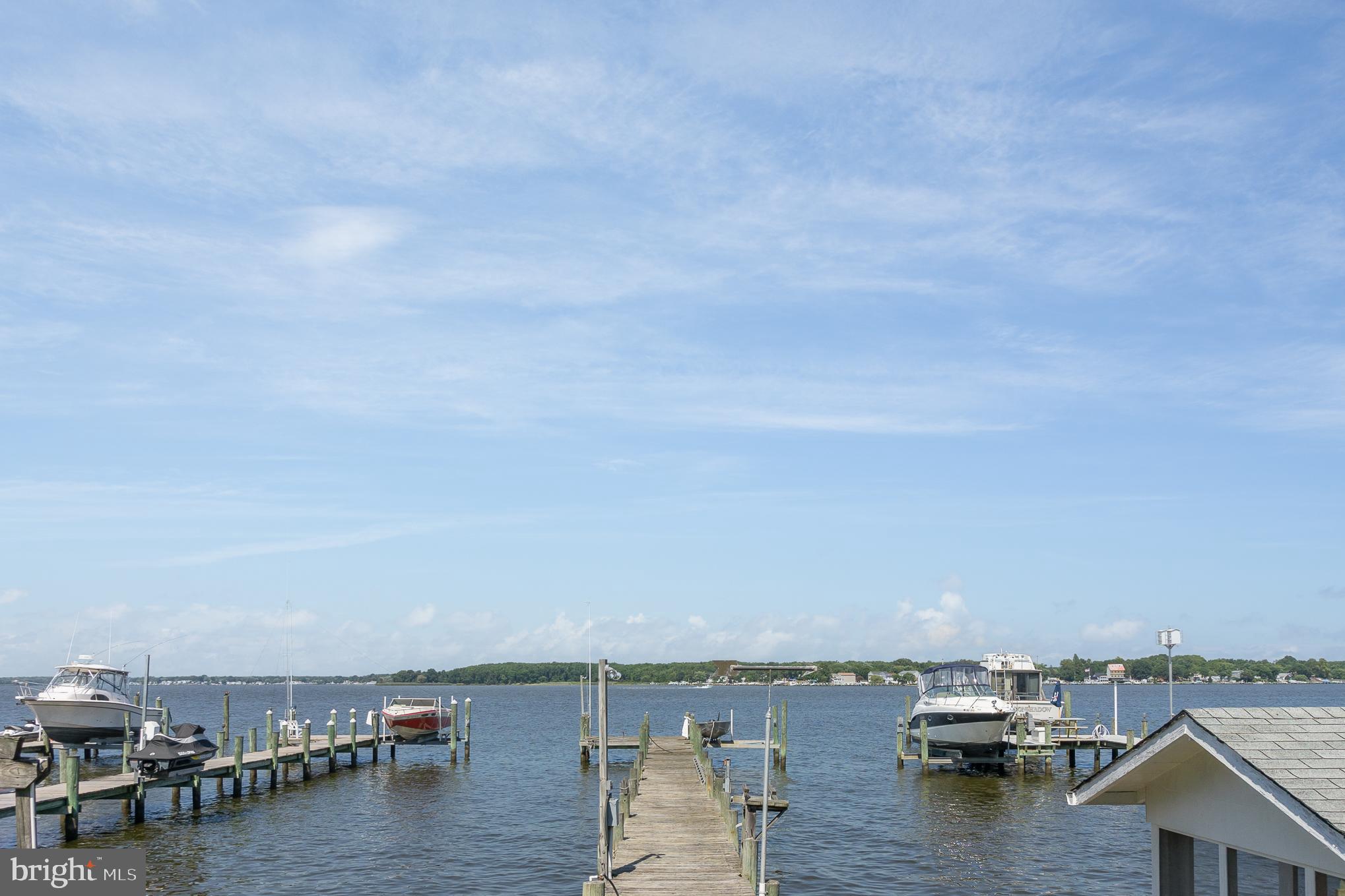 7012 River Drive Road Sparrows Point, MD 21219 - Photo 10 of 32