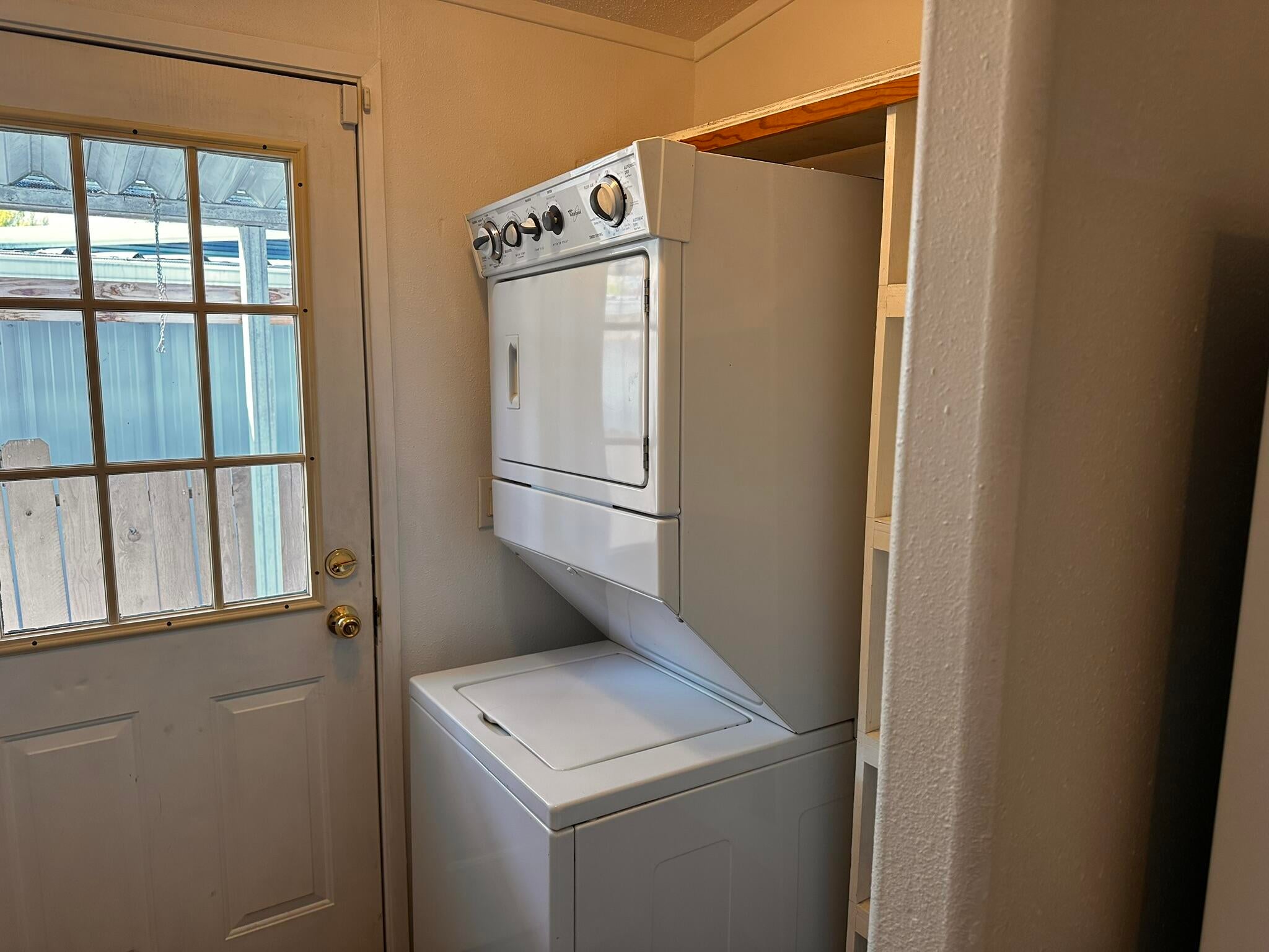 414 Stevens Road, Unit 32 Eagle Point, OR 97524 - Photo 7 of 19 IMG_2115