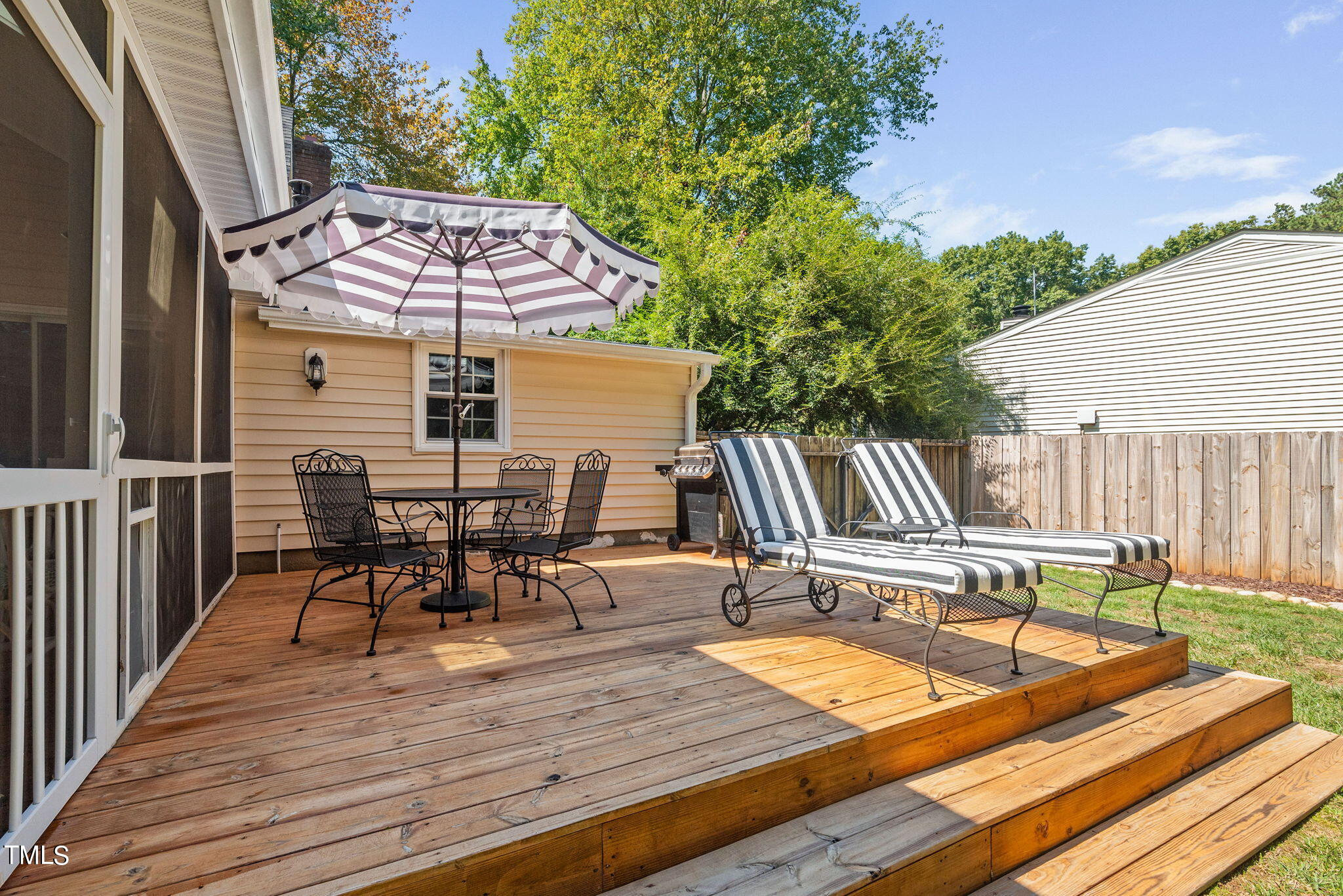 3112 Chancery Place Raleigh, NC 27607 - Photo 24 of 33 14-web-or-mls-3112-chancery-pl