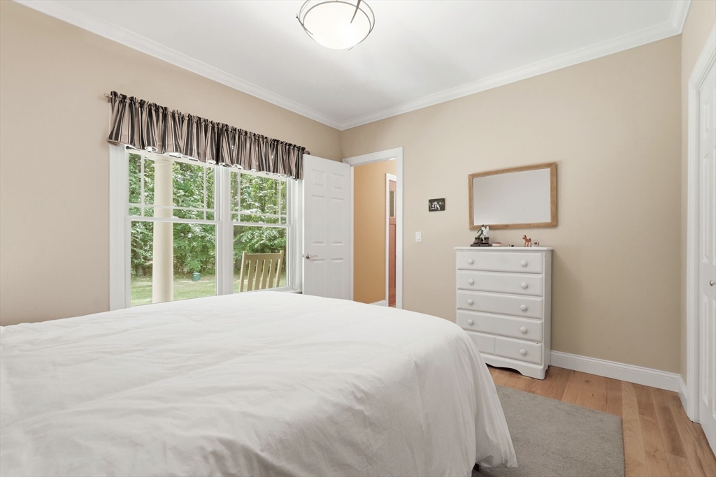 757 Park Hill Road Northampton, MA 01062 - Photo 18 of 42