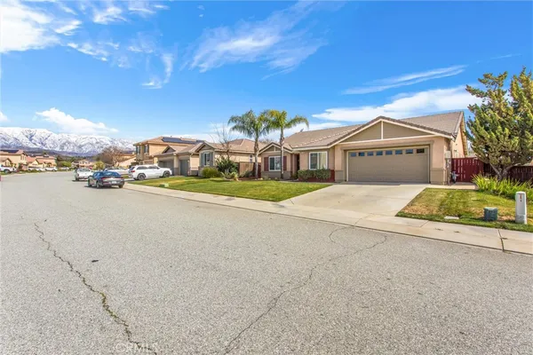$569,000 | 1280 Smoke Tree Lane, Beaumont, CA 92223