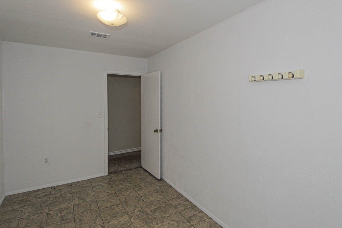 899 J Hickman Road Livingston, TX 77351 - Photo 34 of 48