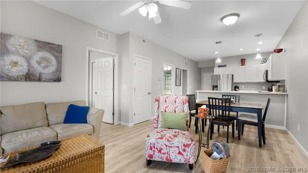 $295,000 | 4935 Robbins Circle, Unit 233, Osage Beach, MO 65065