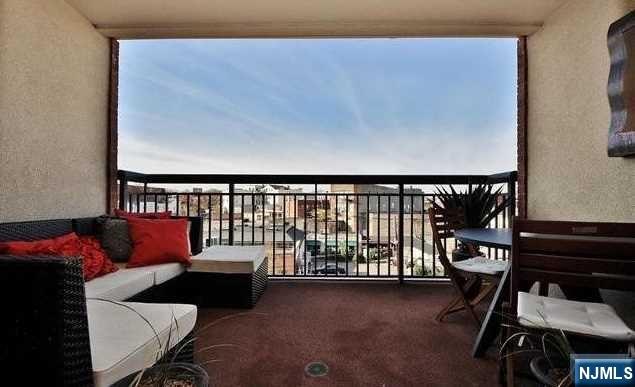 1 Orient Way, Unit 405 Rutherford, NJ 07070 - Photo 4 of 18