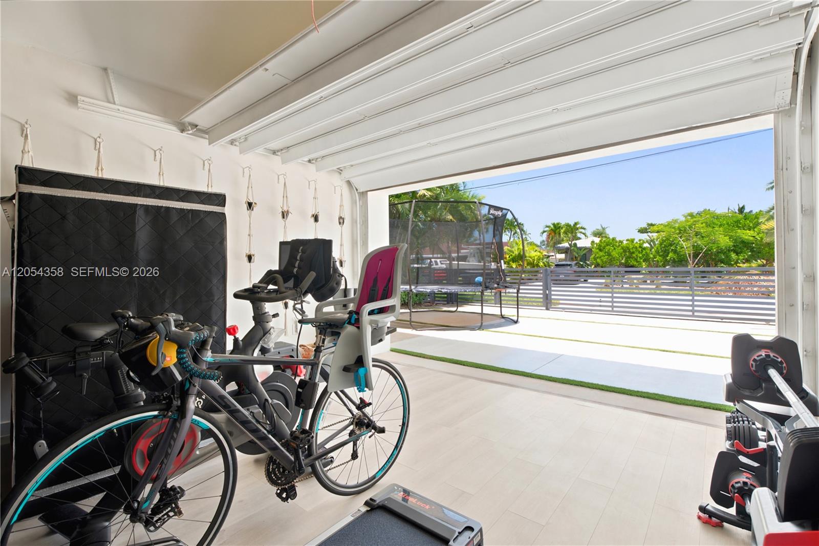 12930 Auralia Road North Miami, FL 33181 - Photo 28 of 34 Gallery Image 28