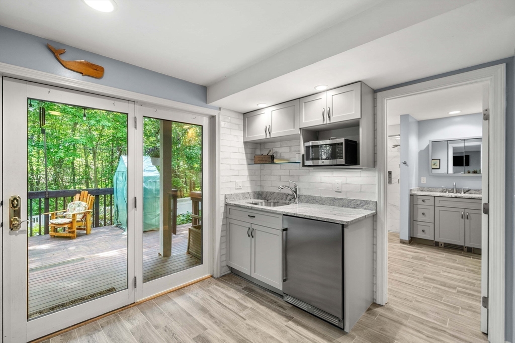 4 Deer Haven Road Beverly, MA 01915 - Photo 21 of 39