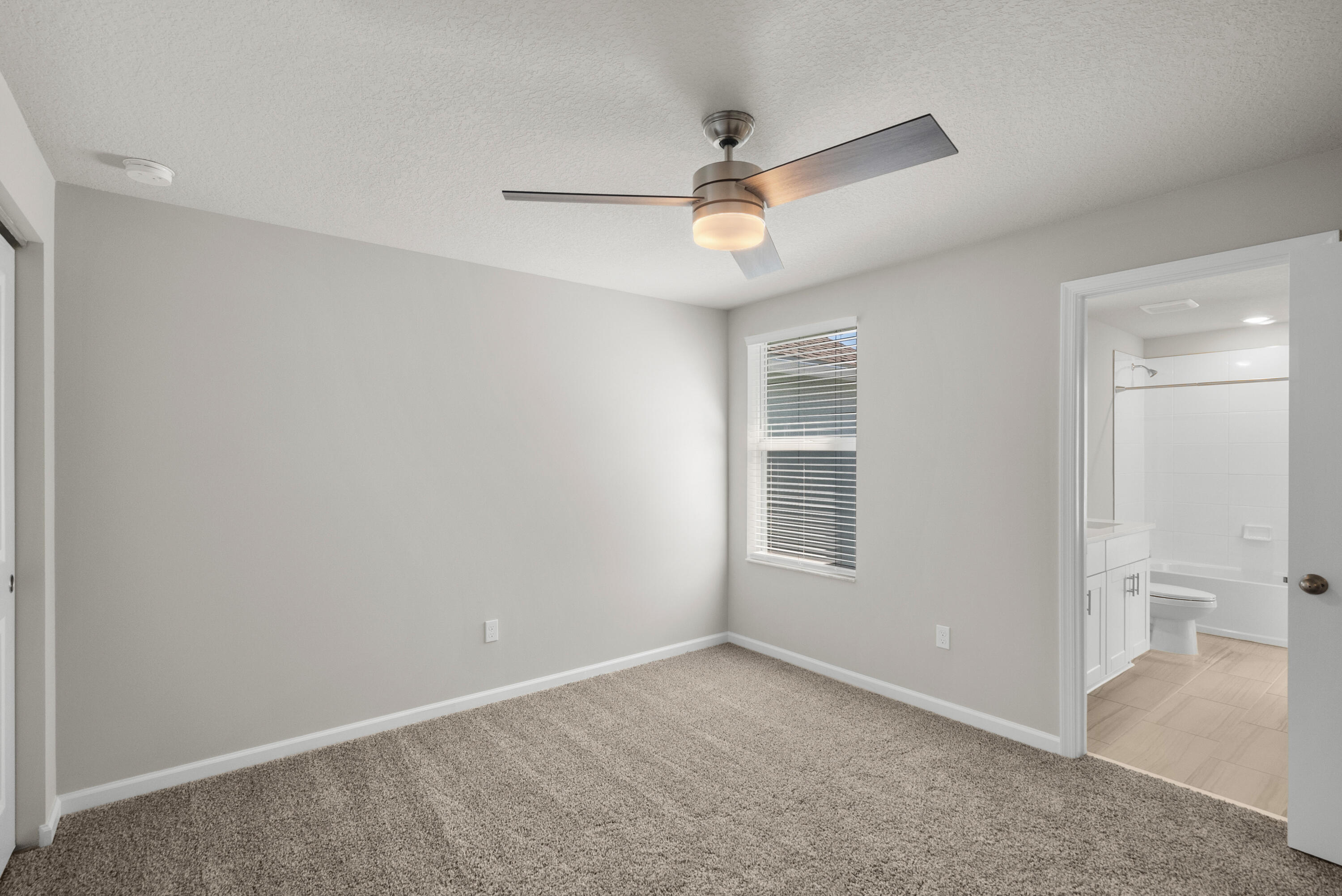5622 Southeast Edgewater Circle Stuart, FL 34997 - Photo 14 of 26 DSC08799