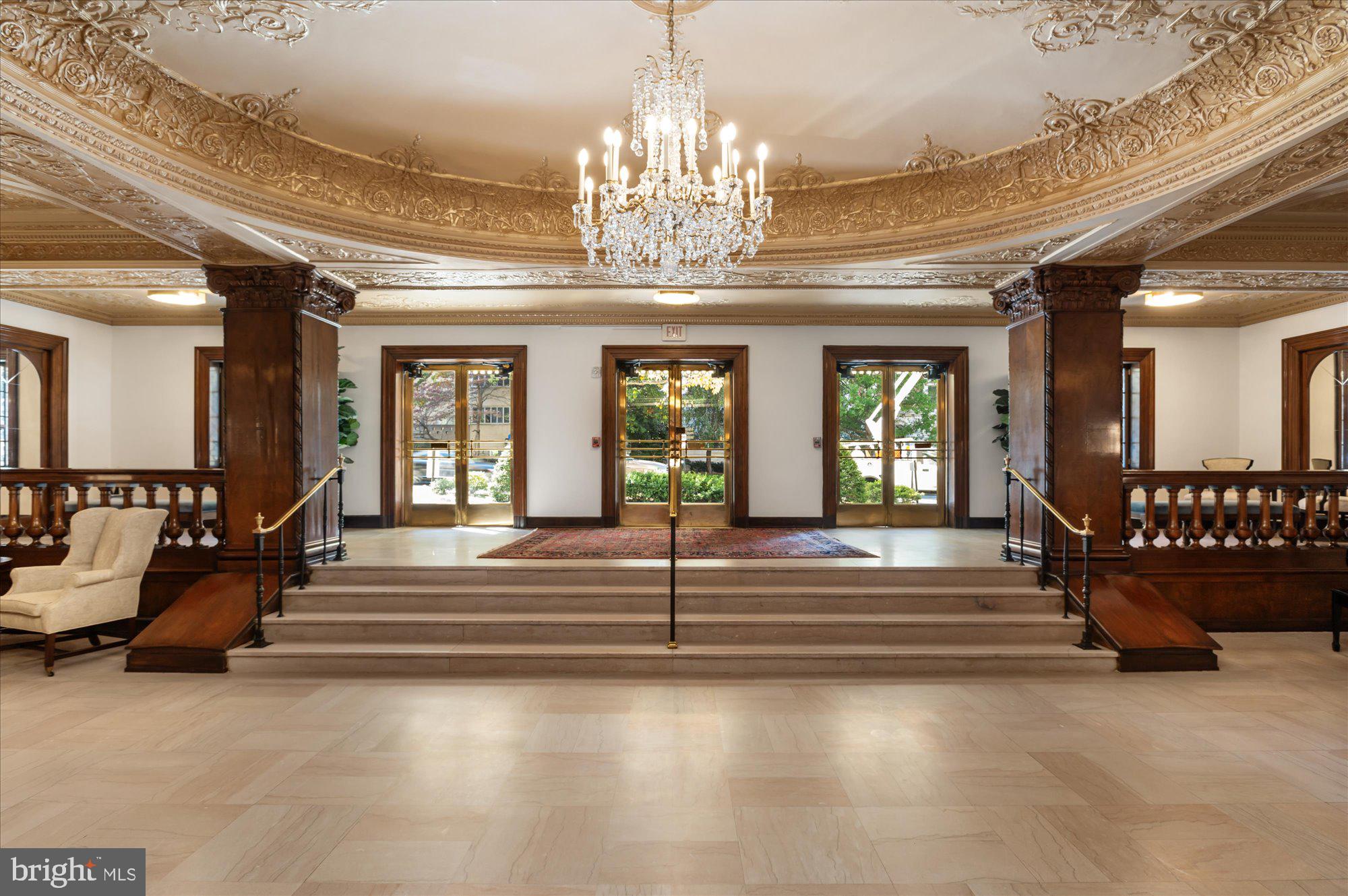 2101 Connecticut Avenue Northwest, Unit 36 Washington, DC 20009 - Photo 22 of 34 Building lobby
