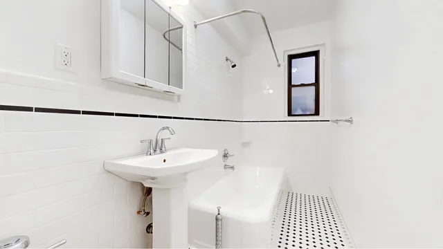 $449,000 | 2835 Bedford Avenue, Unit 1B | Flatbush