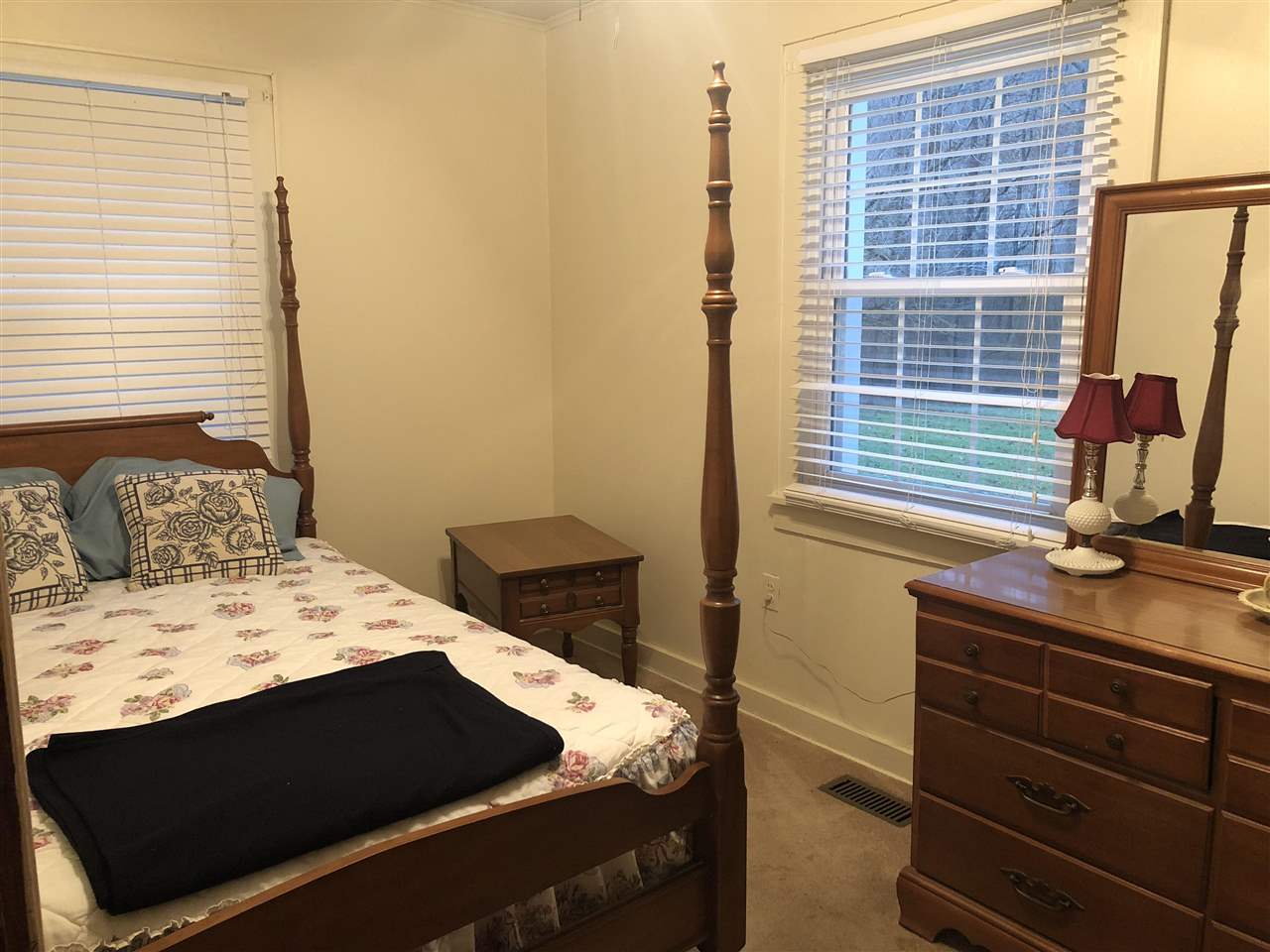 1192 Riverside Drive Huntington, WV 25705 - Photo 9 of 15 Gallery Image 9