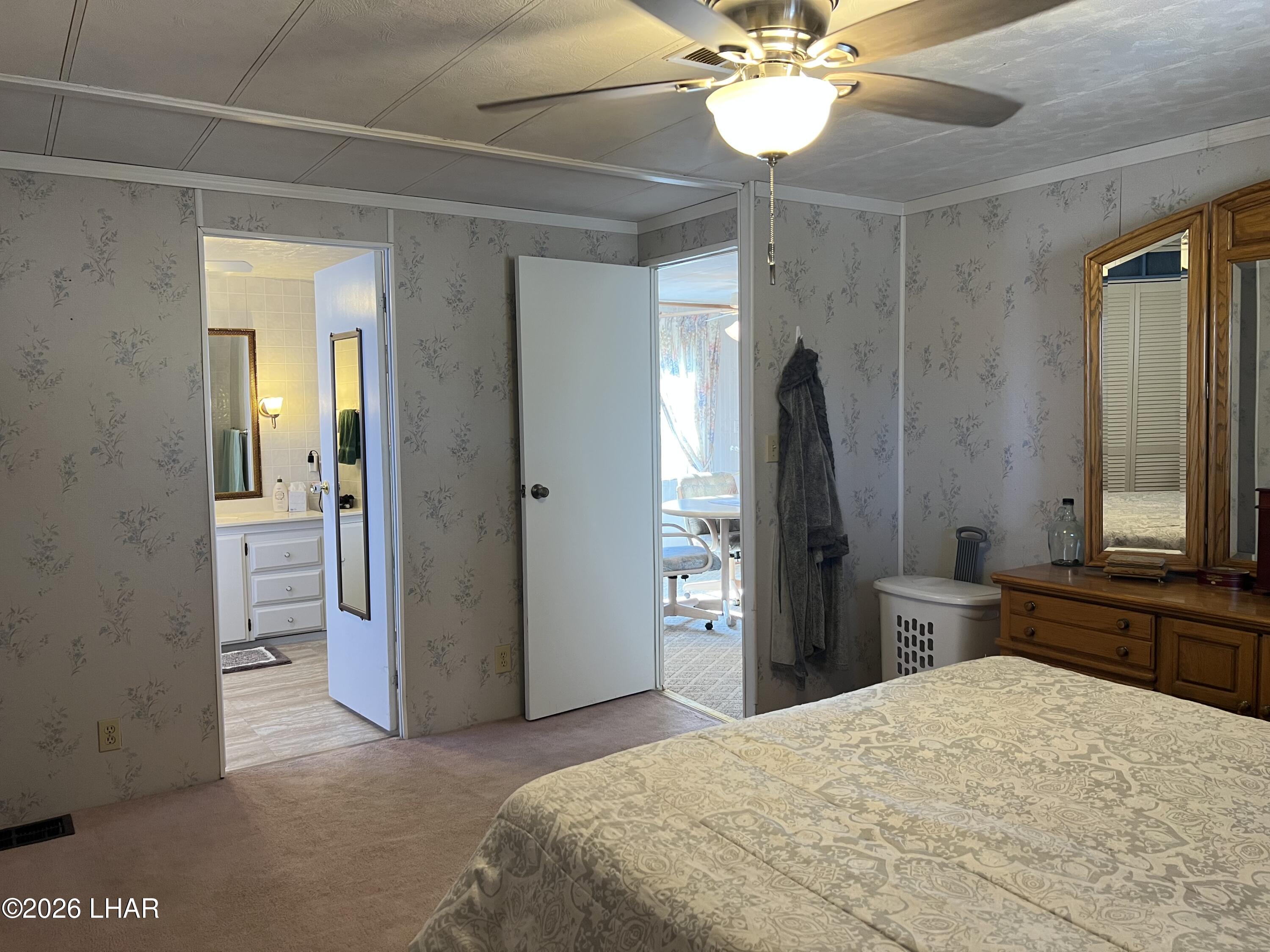 776 Granada Drive Quartzsite, AZ 85346 - Photo 23 of 39 Primary Bedroom