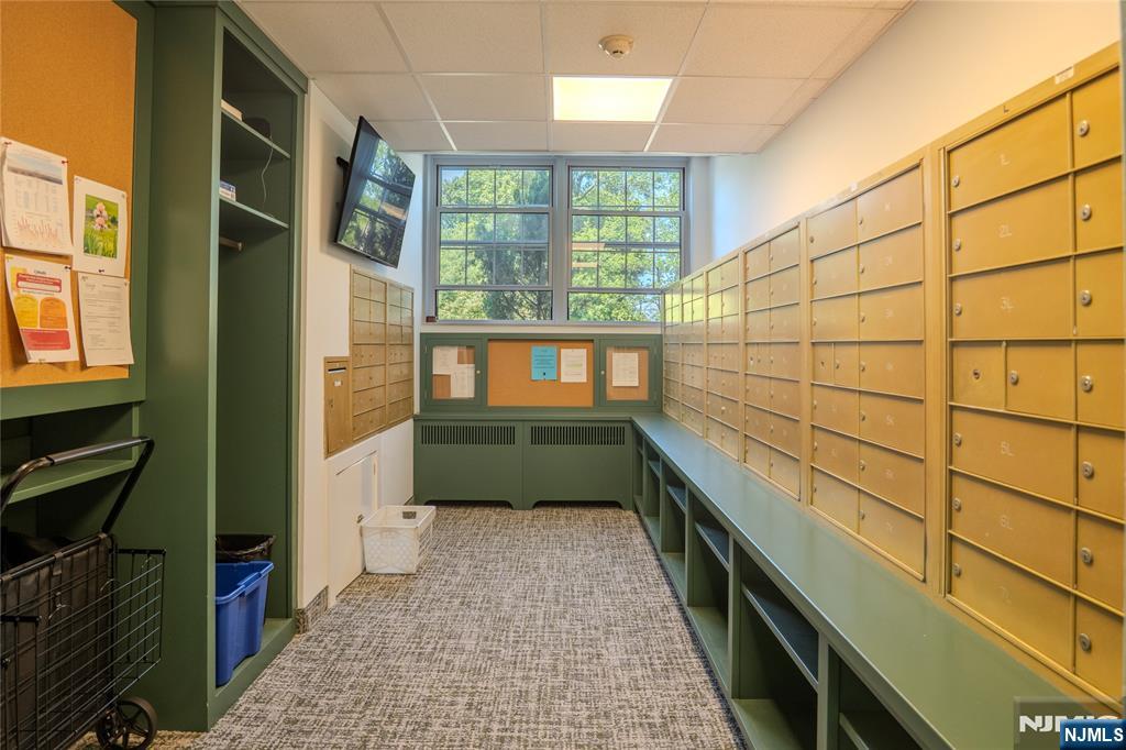 10 Crestmont Road, Unit 4H Montclair, NJ 07042 - Photo 19 of 22