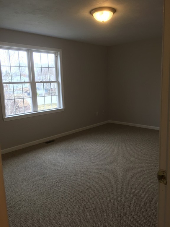 25 3rd Street, Unit E Webster, MA 01570 - Photo 10 of 14 Gallery Image 10