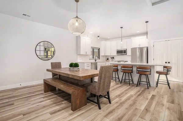 $724,900 | 318 Edgell Street, South Haven, MI 49090