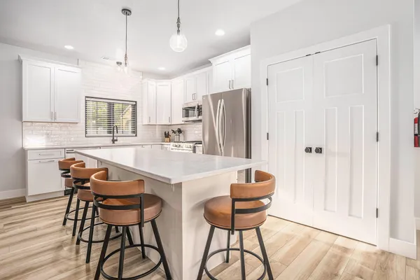 $724,900 | 318 Edgell Street, South Haven, MI 49090