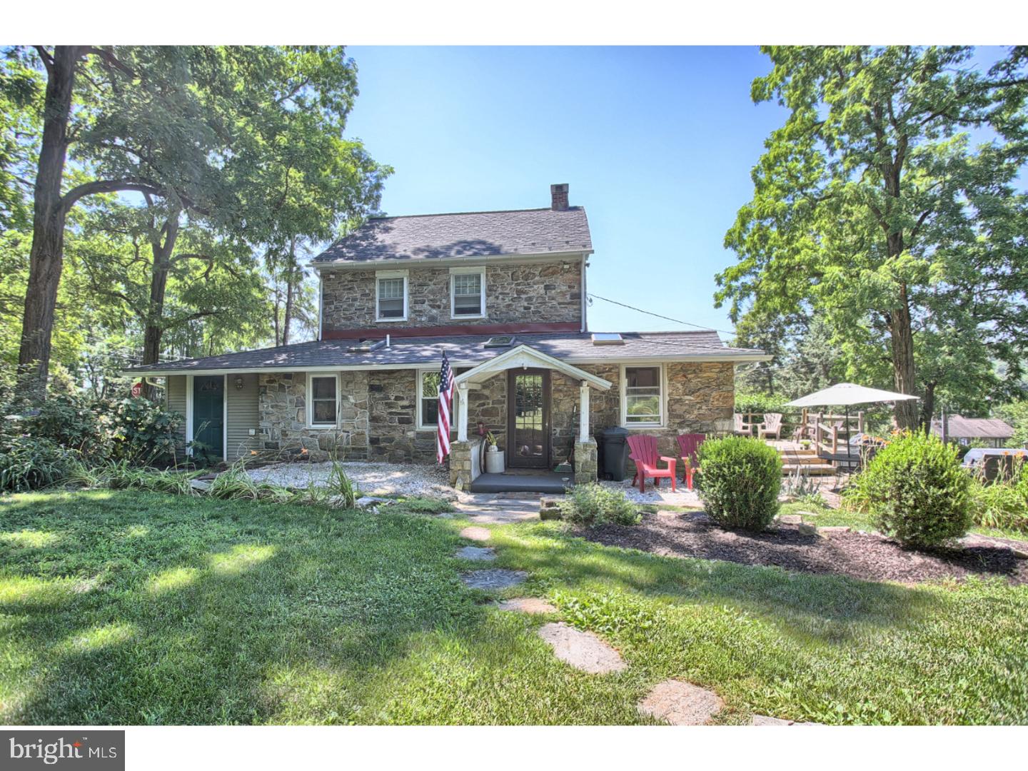 488 Walnuttown Road Fleetwood, PA 19522 - Photo 1 of 25 Gallery Image 1