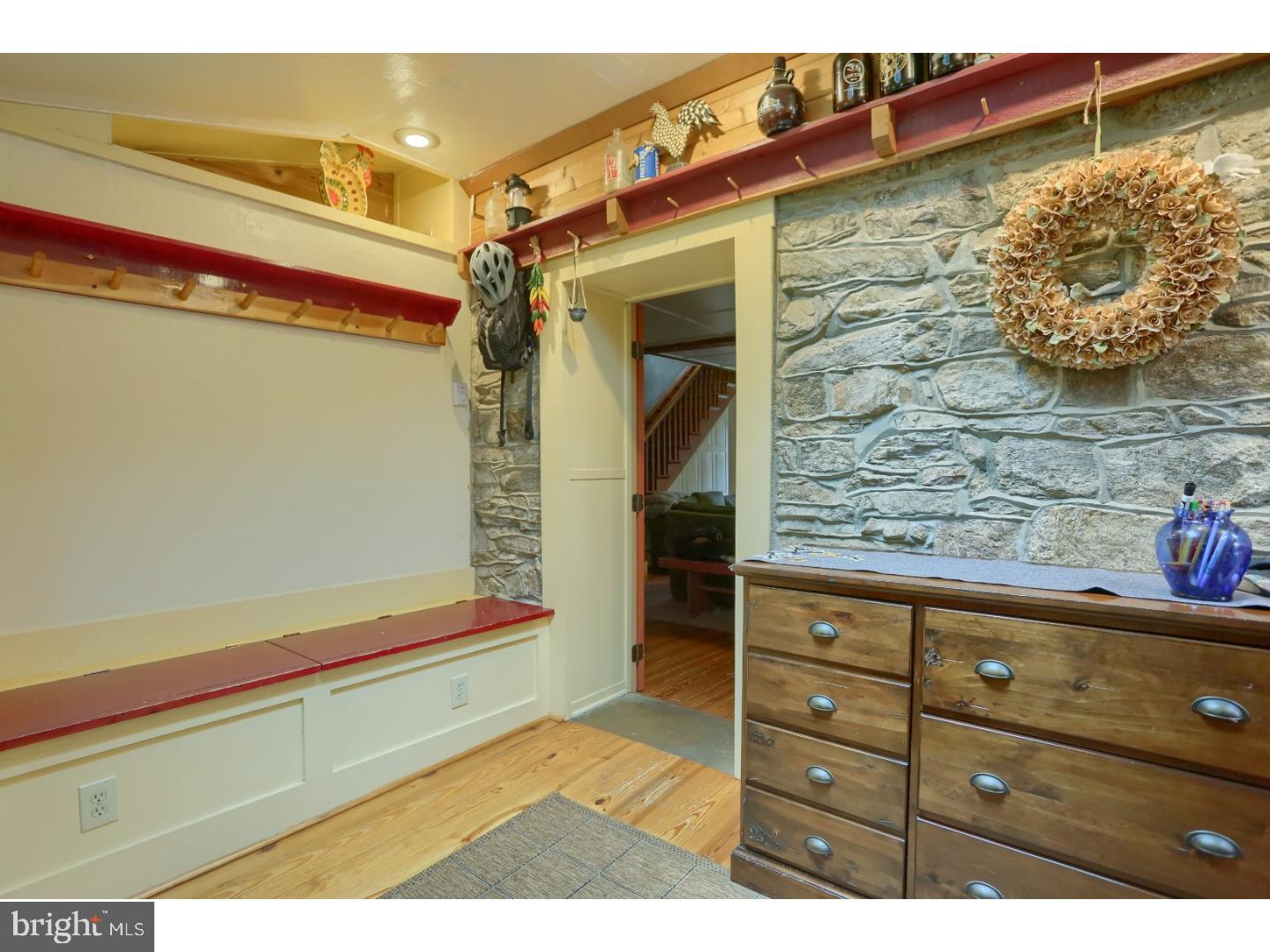 488 Walnuttown Road Fleetwood, PA 19522 - Photo 11 of 25 Gallery Image 11