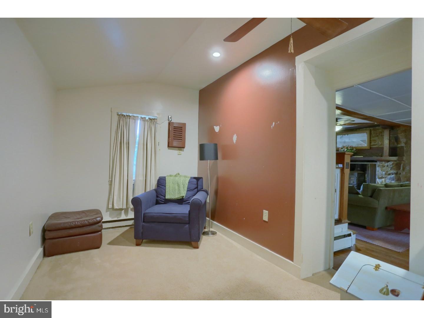 488 Walnuttown Road Fleetwood, PA 19522 - Photo 6 of 25 Gallery Image 6