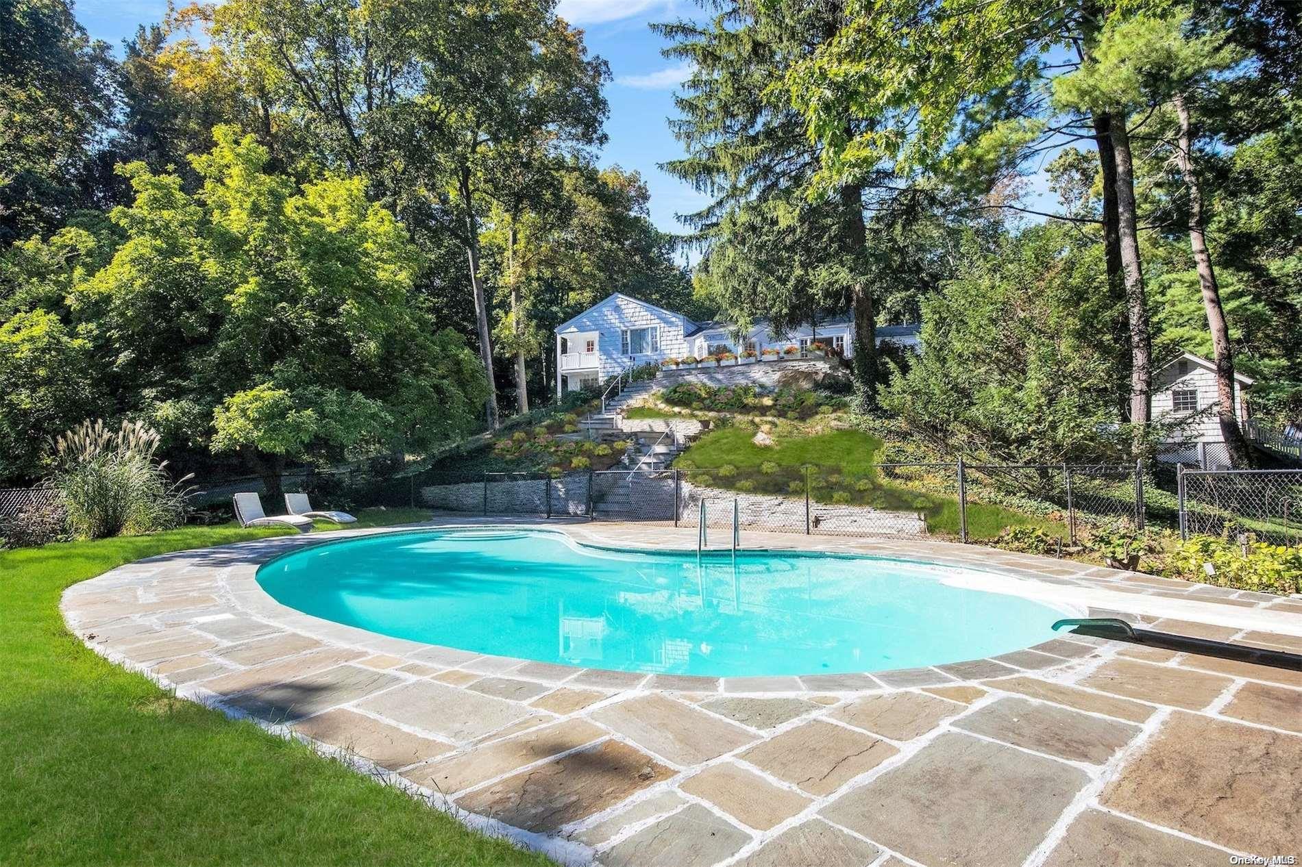 a view of a volley ball court