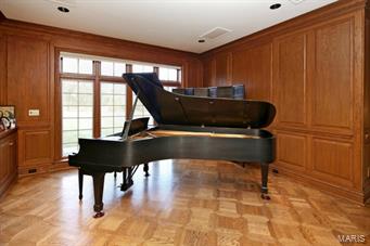 10123 Winding Ridge Road Ladue, MO 63124 - Photo 5 of 15 Gallery Image 5