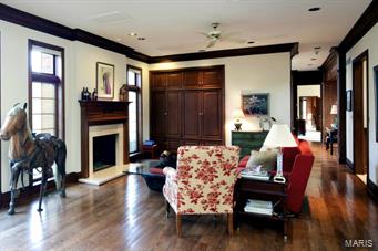 10123 Winding Ridge Road Ladue, MO 63124 - Photo 7 of 15 Gallery Image 7