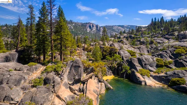 $599,000 | 28525 South Stan Court, Strawberry, CA 95364