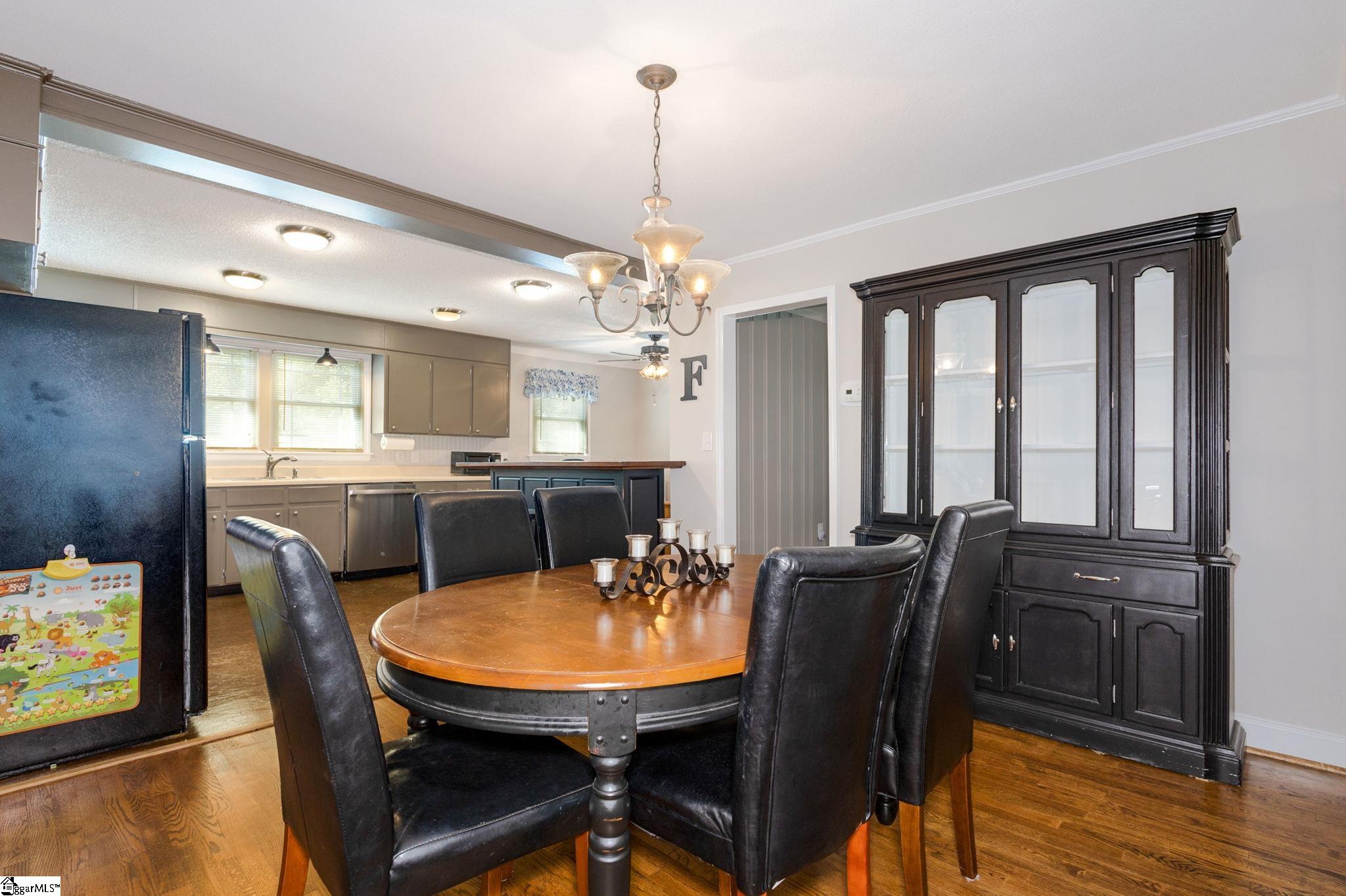 244 St Mark Road Taylors, SC 29687 - Photo 8 of 26 Gallery Image 8