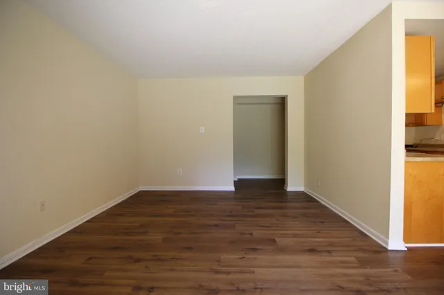 $1,995 | 11615 Stoneview Square, Unit 72/2B, Reston, VA 20191