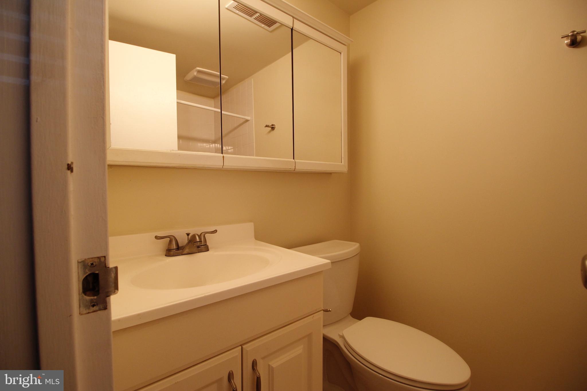 11615 Stoneview Square, Unit 72/2B Reston, VA 20191 - Photo 16 of 25